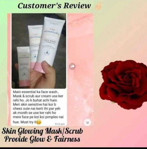 GLOWING ESSENTIAL FACE WASH 