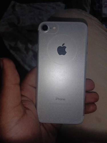 iPhone 7 