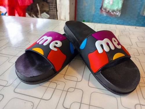 LADIES SLIPPERS