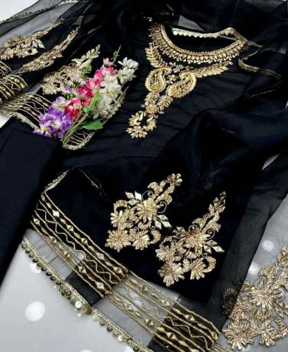 Allahamdulliah 😇✅03 Pcs Dress✅