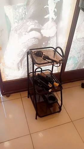 Beauty Salon female