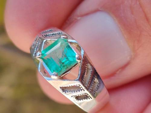 emrlad ring