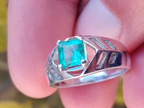 emrlad ring
