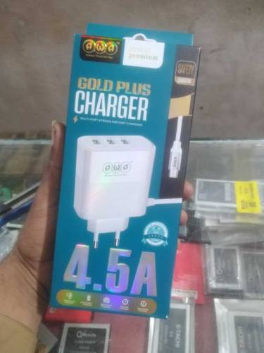 Awa fast chargar tayp c and iphon snd regular bas