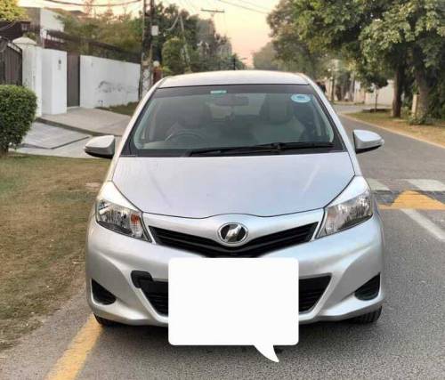 car for sale Toyota vitz 