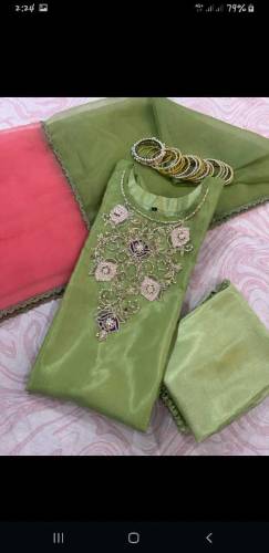 fabric..organza price 4000