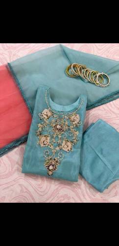 fabric..organza price 4000