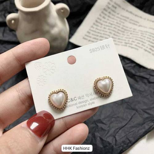CoBeautiful Heart ❤️ Shape Pearl Tops 