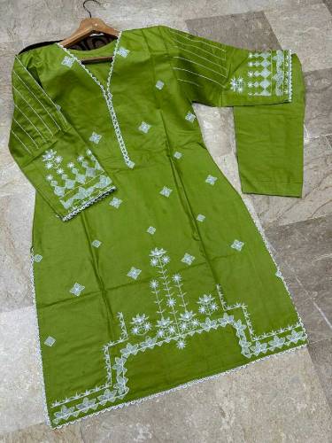2 Pcs Women's Stitched Embroidered Suit