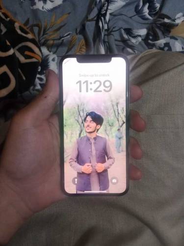 Iphone Xs non pta Only phone hy Battery service pr hy 