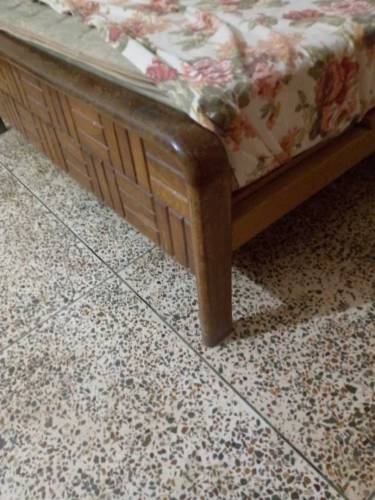Bed with foam pure wooden bed no work required 