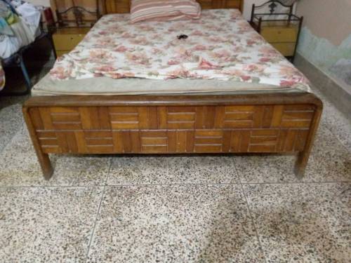 Bed with foam pure wooden bed no work required 