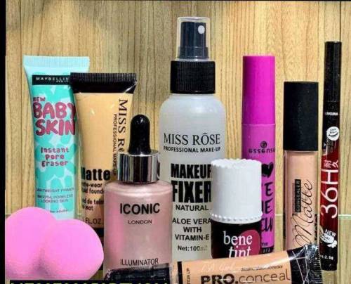 Set of 10 Makeup Accessories 