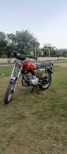Honda 125 self start 5 gears 