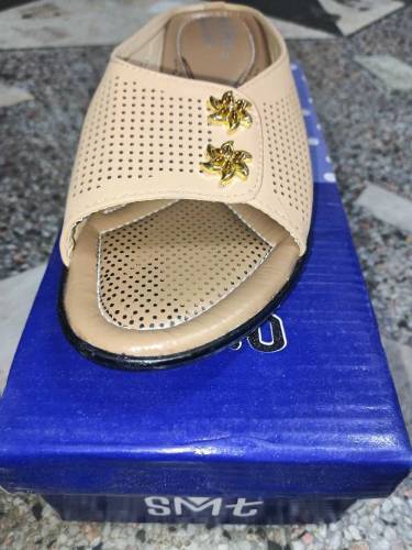 womens slippers 