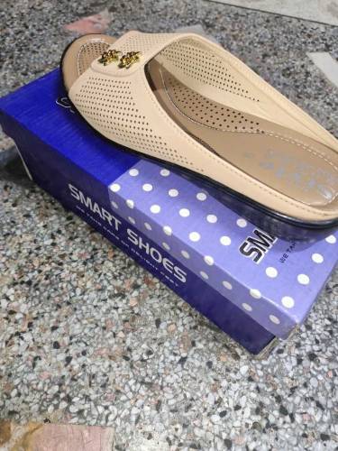 womens slippers 