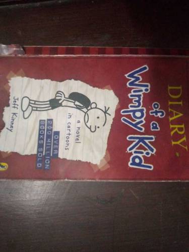 diary of a wimpy kid by Jeff Kinney book 1