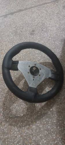 Sports car steering 