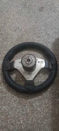 Sports car steering 