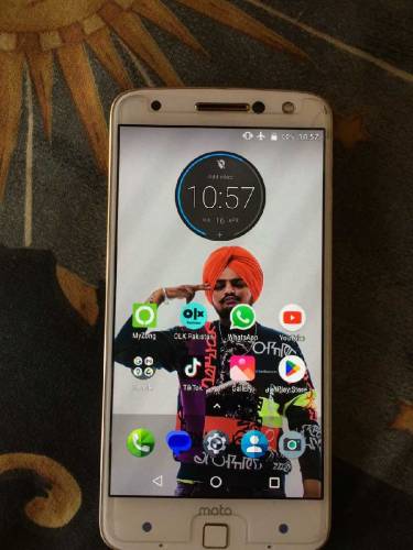 pta approved 10/10 motorala xt16504/32 gb signal sim