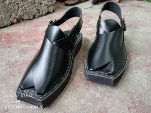 Captan Peshaweri Chappal