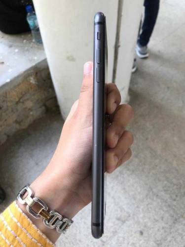 I Phone 8 Plus With Box