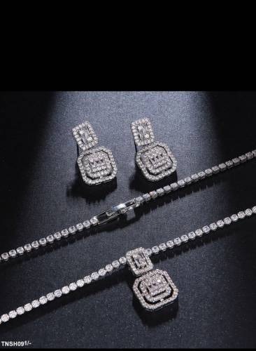 Necklace set