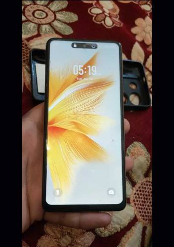 Infinix note 30