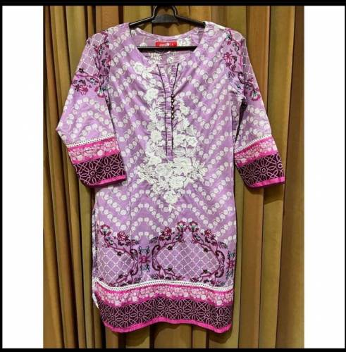 WOMEN CLOTHS 