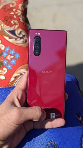 Sony Xperia 5 