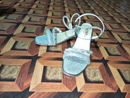 SANDEL SILVER GLASS HEAL 