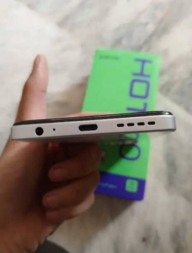 Infinix Hot 30 5 month warranty with box and charger