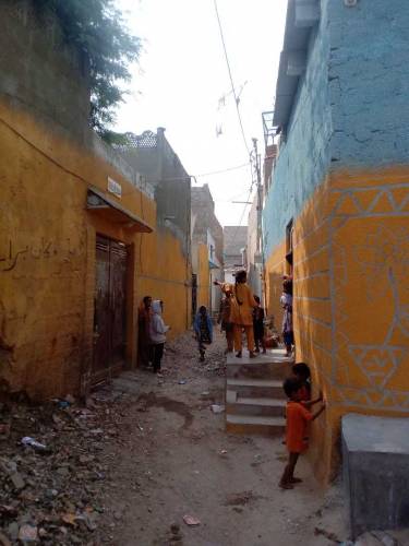 MA apna sal gar karnay chatay hn orangi twon faqeer colony shahmohla 