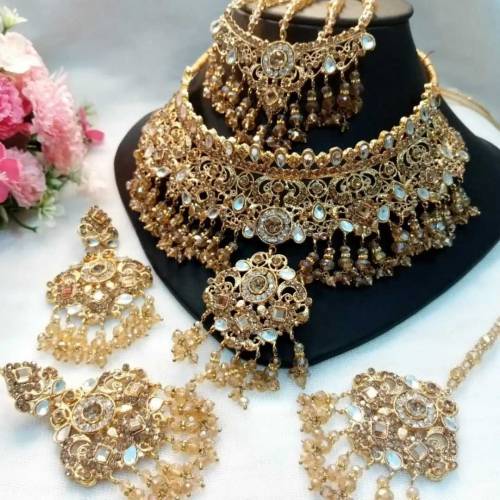 Bridel necklace