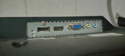 HDMI gaming LCD in new condition