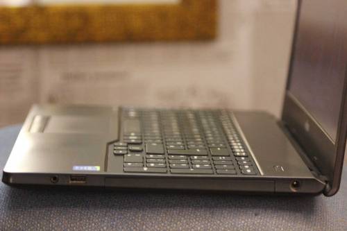 Fujitsu Lifebook A555 