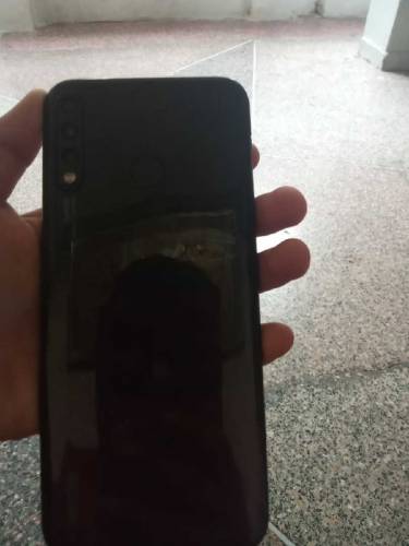 mobile tecno spark 4 back camera damage storage 3.32