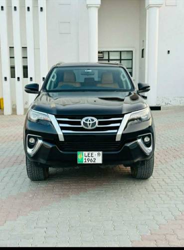 Fortuner 2019 Model B2B Genuine in Lush Condition For Sale