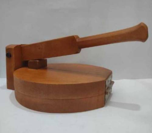 Wooden Roti Maker