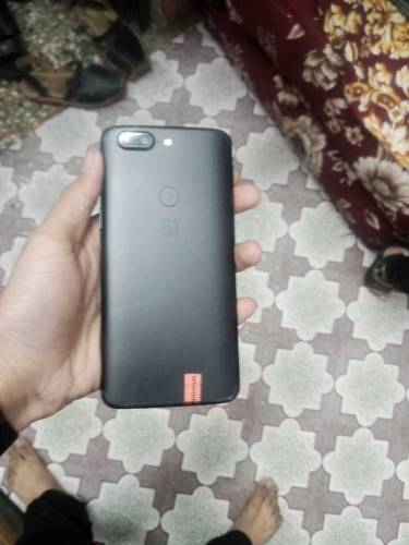 one plus 5t model