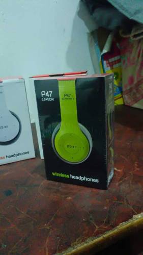 P47 wireless headphone