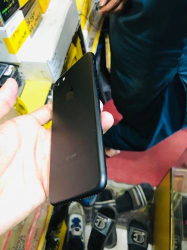 iphone 7 factory unlock 