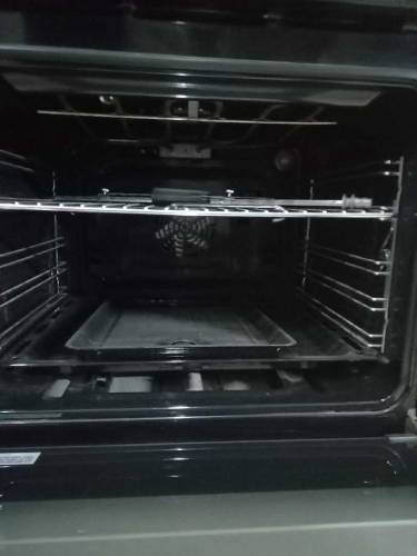 Built-in oven