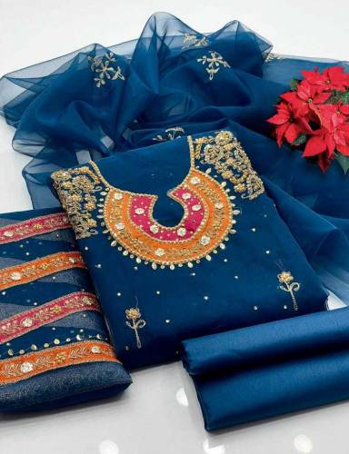 ladies clothes 