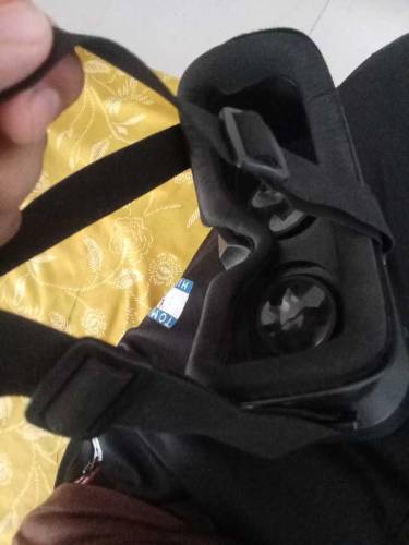 very neat and clean VR box HD glasses only one month use Hua ha