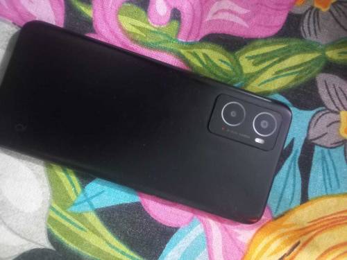 Oppo A76
