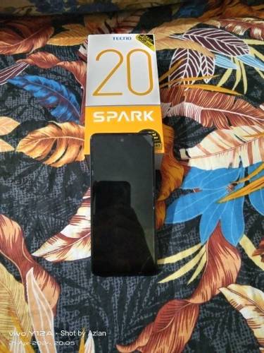 Tecno SPARK 20
