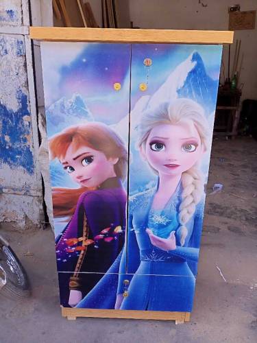 kids cupboard/wardrobe 