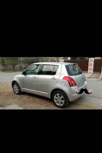 Suzuki Swift model 19