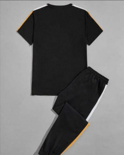track suit's 